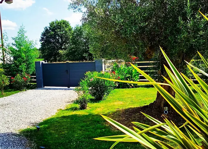 Villa Maison Neuve Et Chaleureuse